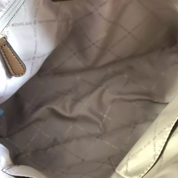 NWT Michael Kors gorgeous brown leather classic - Picture 7 of 8